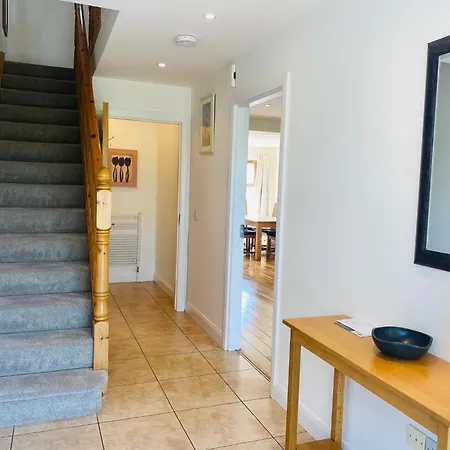 Within Easy Walking Distance To Casa vacanze Kenmare